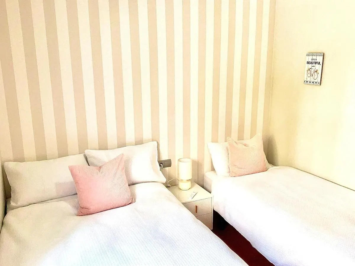 Costa Del Sol Luxury Apartment Benalmadena Spain
